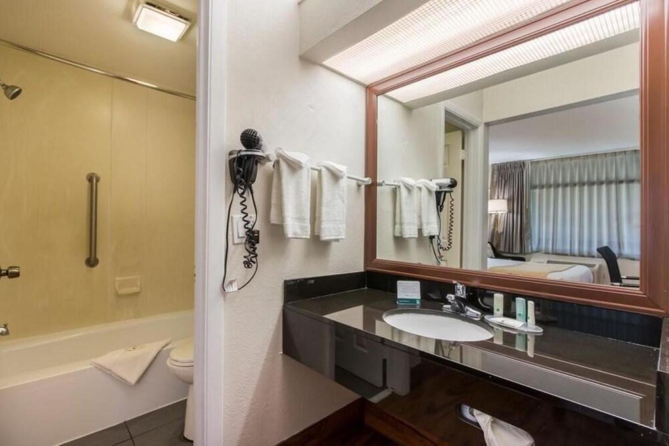 Hotel Quality & 3*